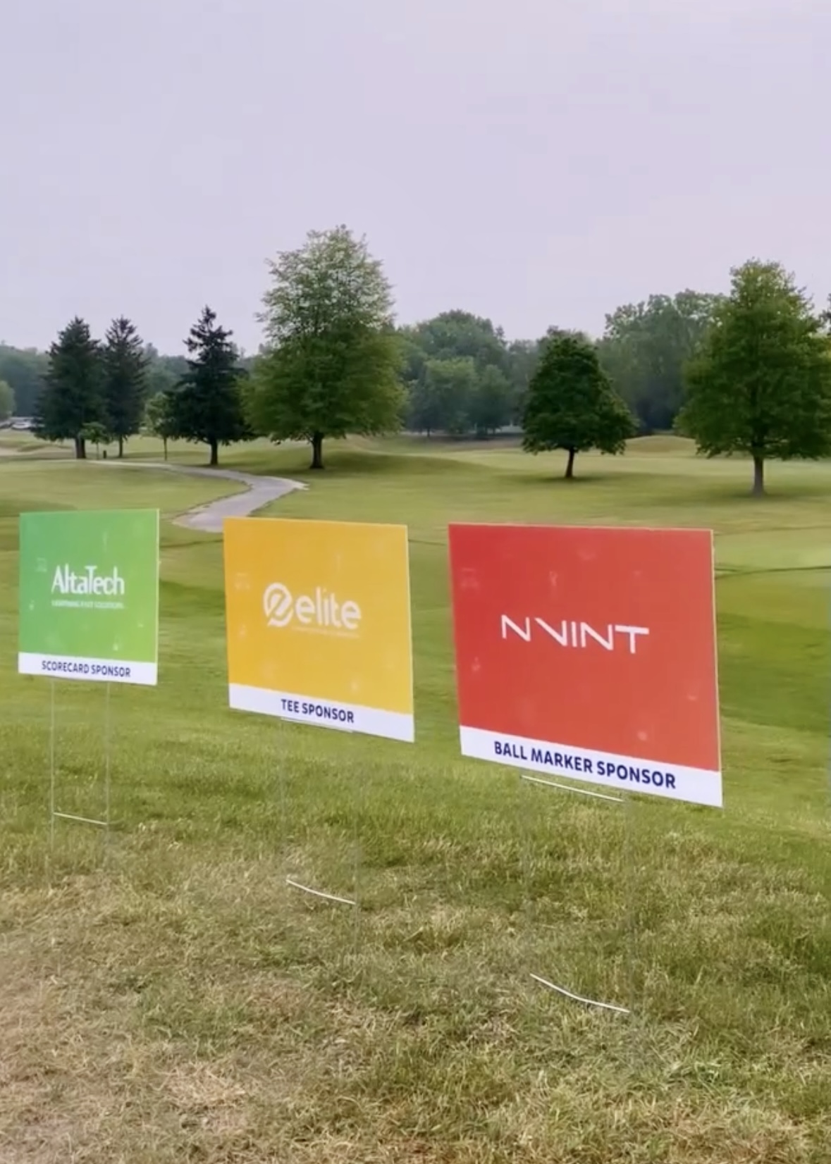 Service Express Golf Signage